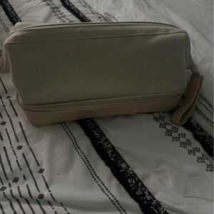 Beis Dopp kit